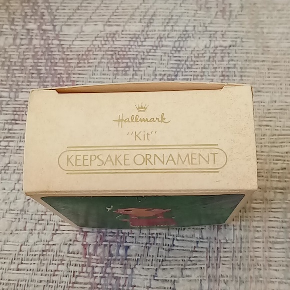 Vintage Hallmark ornament - Picture 3 of 5